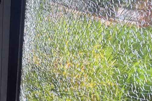 Liên tiếp xảy ra các vụ ném đá lên tàu hỏa tại khu vực Ga Thanh Khê