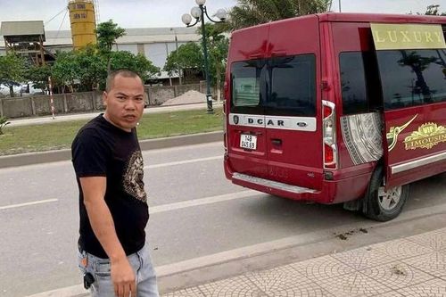Đe dọa xúc phạm nữ hành khách, tài xế Limousine bị công an triệu tập