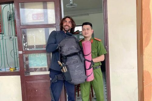 Du khách người Thụy Sĩ viết thư cảm ơn Công an Quảng Bình