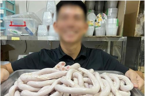 Hà Nội sẽ kiểm tra quán ăn quay clip khoe cỗ lòng se điếu dài 40m