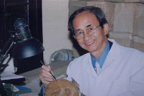 Hành trình theo dấu người cổ của PGS.TS Nguyễn Lân Cường