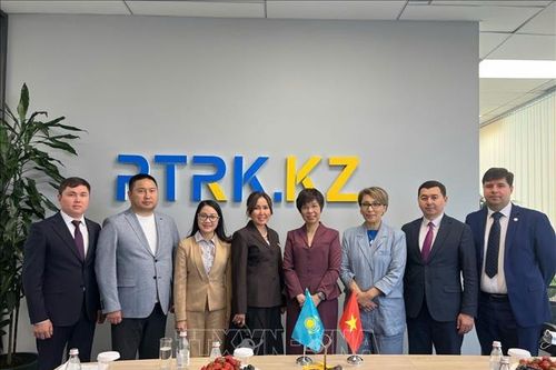 Thông tấn xã Việt Nam tăng cường hợp tác với các đối tác truyền thông Kazakhstan và Azerbaijan