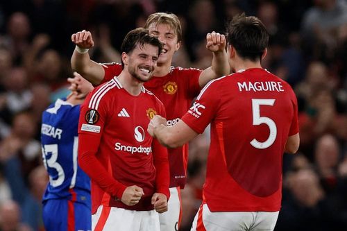 Vào chung kết Cúp C2, MU được so sánh với Real Madrid