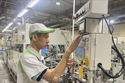 Hình mẫu Công nhân giỏi: Tiên phong xây dựng Thủ đô văn minh, hiện đại