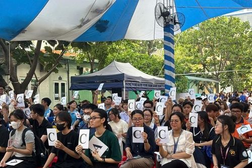 Bùng nổ Ngày hội Sinh viên với ngoại ngữ lần thứ 10