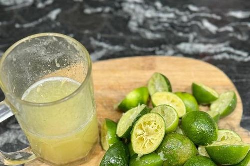 Cảnh giác với 'thần dược' nước cốt chanh: Hiểm họa khi dùng sai cách
