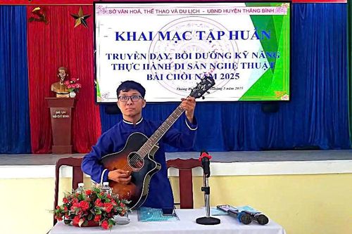 Bồi dưỡng kỹ năng thực hành di sản nghệ thuật Bài chòi