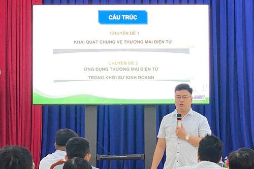 Châu Phú tập huấn đào tạo khởi sự kinh doanh trong lĩnh vực thương mại điện tử