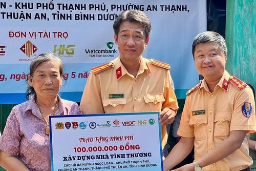 Khởi công xây 'Nhà tình thương' cho hộ gia đình có hoàn cảnh khó khăn tại Bình Dương