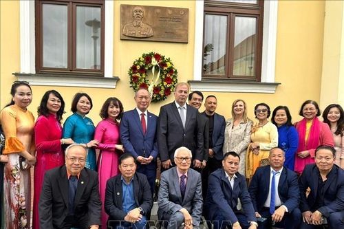 135 năm Ngày sinh Chủ tịch Hồ Chí Minh: Trang trọng lễ kỷ niệm tại Slovakia