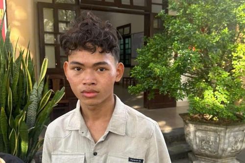 Đi thăm cháu mới sinh, nam thanh niên bị đâm tử vong
