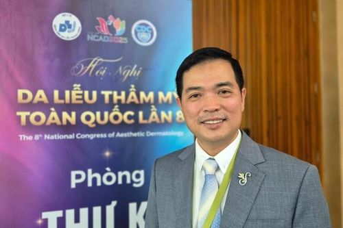 Tiêm filler làm đẹp từ tuổi 13, bác sĩ khuyến cáo gì?