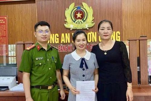 Nhờ Công an tìm chủ nhân 1,5 tỷ đồng để trả lại