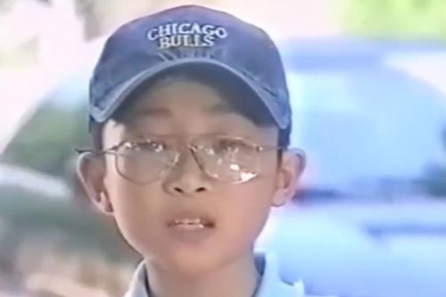 Bất ngờ với danh tính cậu bé bác học gây sốt trong phim 'Chú dế nhỏ tội nghiệp'