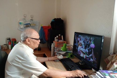 Những 'ngọn lửa không tắt'