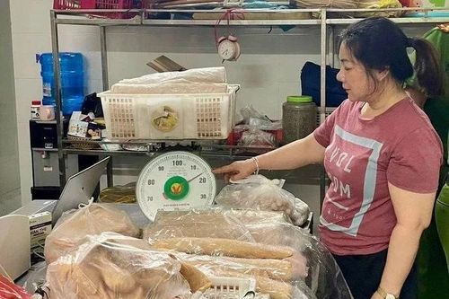 Tuyên Quang phát hiện gần 2 tạ giò, chả chứa chất cấm