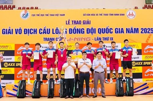 Tiến Minh và Hải Đăng cùng đội TPHCM bảo vệ ngôi vô địch giải đồng đội quốc gia 2025