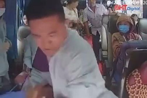 Vụ xô xát giữa 2 tài xế xe khách