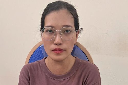 Người phụ nữ chuyên lang thang 'ăn' vàng của nhà dân
