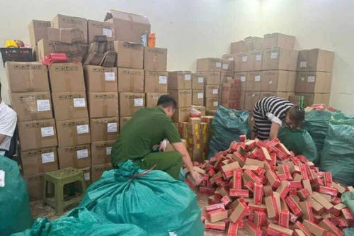 Quyết liệt triệt phá thực phẩm giả