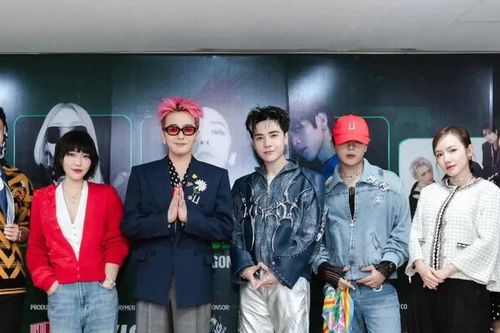 Phương Ly lên tiếng giữa ồn ào dàn sao Việt 'nhờ vả' để chụp ảnh cùng G-Dragon