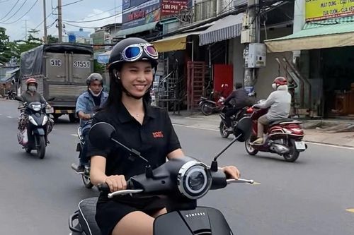 Đi 2 đời xe xăng rồi chuyển sang VinFast Evo200, Gen Z chia sẻ: 'Xe êm ái, cốp rộng, đi 1.500 km/tháng không tốn tiền'