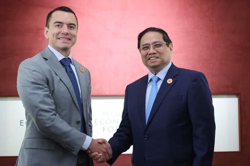 Thủ tướng đề nghị Ecuador tạo điều kiện thuận lợi cho Viettel phát triển mạng 5G
