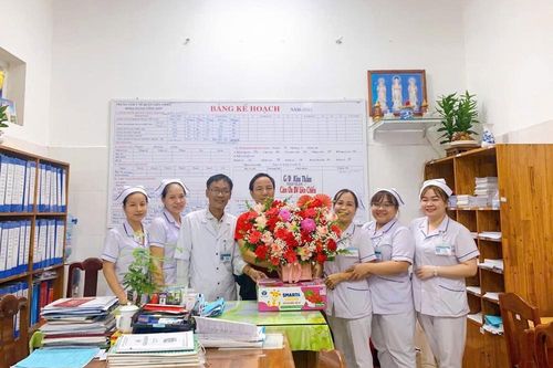 Lan tỏa y đức từ những hành động bình dị