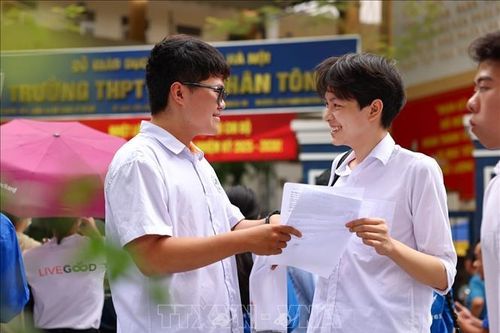 Kỳ thi tốt nghiệp THPT 2025: Đề thi môn Ngữ văn mang đậm chất nhân văn, có tính phân loại cao