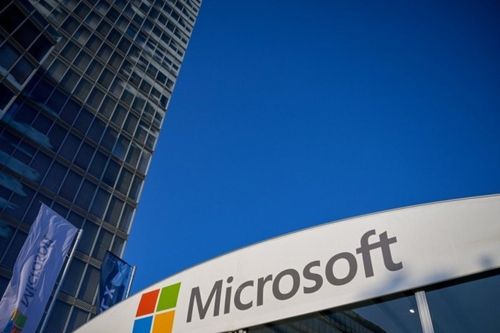 Microsoft bị kiện vì dùng sách trái phép huấn luyện AI
