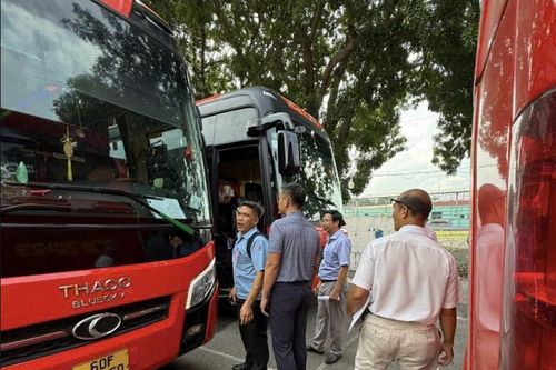 Ngày đầu sáp nhập, Đồng Nai bố trí 5 xe đón hơn 200 cán bộ từ Bình Phước