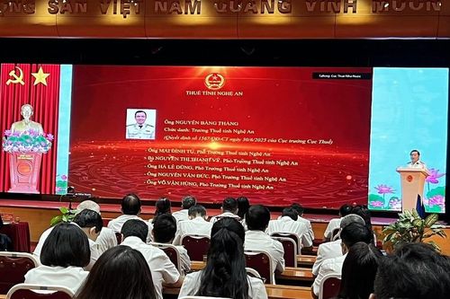 Ông Nguyễn Bằng Thắng được bổ nhiệm giữ chức Trưởng Thuế tỉnh Nghệ An