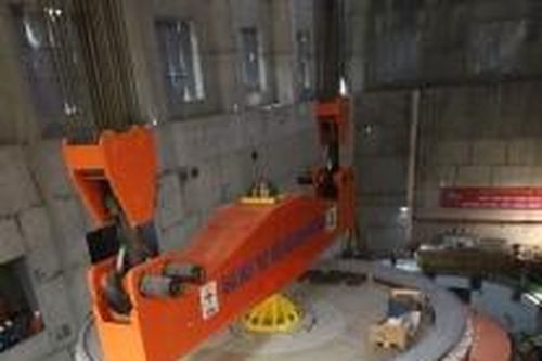 Hạ đặt thành công Rotor tổ máy số 1 Thủy điện Hòa Bình mở rộng