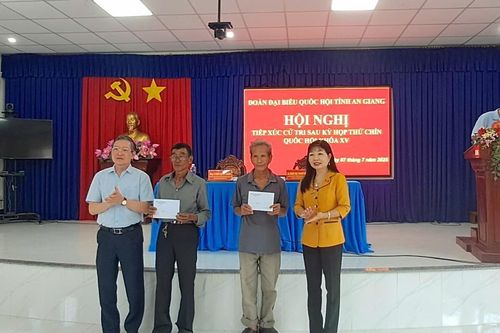 Cử tri tỉnh An Giang gửi gắm nhiều ý kiến sau sáp nhập đơn vị hành chính