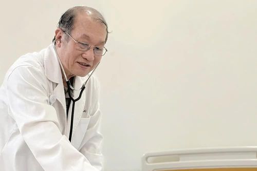 Thực hiện 2 ca đại phẫu điều trị cho bệnh nhân bị u phì đại tuyến tiền liệt và trĩ mức độ nặng