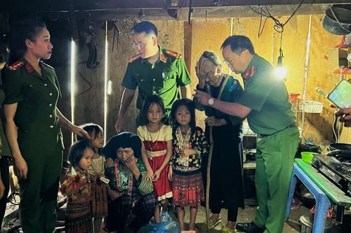 Chia sẻ, lan tỏa yêu thương