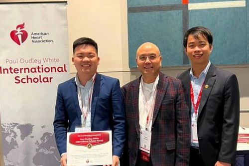 Ứng dụng trí tuệ nhân tạo (AI) ngành y tế: Cơ hội, thách thức và xu hướng trong tương lai