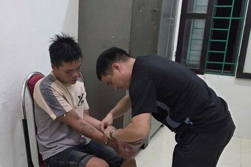 Bắt nóng đối tượng bôi dấm ớt vào mắt người khác để cướp hơn 50 triệu đồng