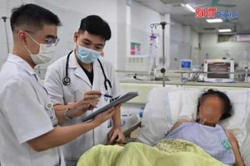 Người phụ nữ bị sét đánh chảy máu não