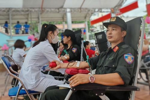 Trái tim người chiến sĩ