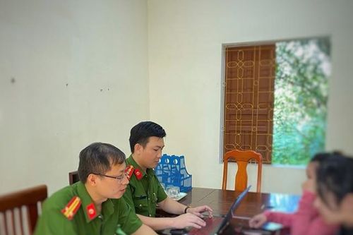 Triệu tập 2 phụ nữ đăng tin sai sự thật về bắt cóc trẻ em