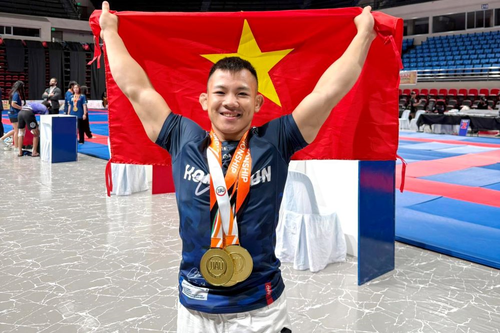 Võ sĩ nhỏ nuôi ước mơ lớn