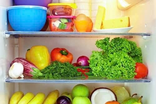 Cách bảo quản thực phẩm an toàn khi mất điện mùa bão