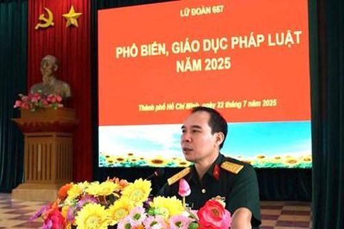 Viện kiểm sát Quân sự khu vực 72 phối hợp phổ biến, giáo dục pháp luật
