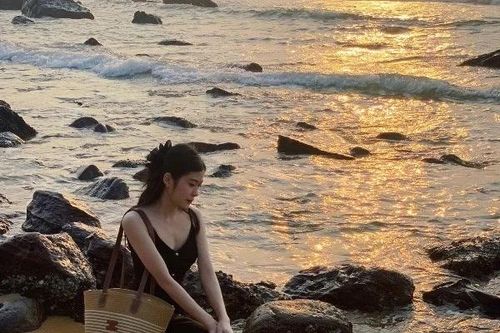 Bãi Đông đẹp như tranh, góc nào lên hình cũng xịn xò