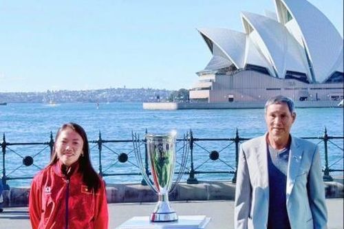 HLV Mai Đức Chung và Huỳnh Như đã ở Australia