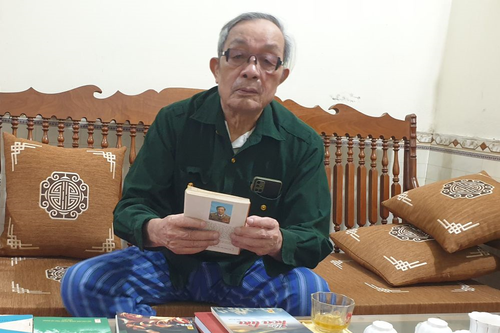 Người đam mê viết sử - Bài 2: Như 'Ngọn lửa cao nguyên' (tiếp theo và hết)