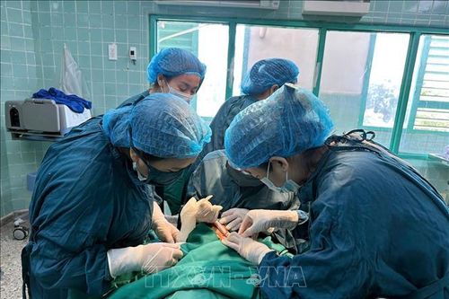 Phẫu thuật miễn phí cho trẻ khuyết tật có hoàn cảnh khó khăn tại Quảng Trị