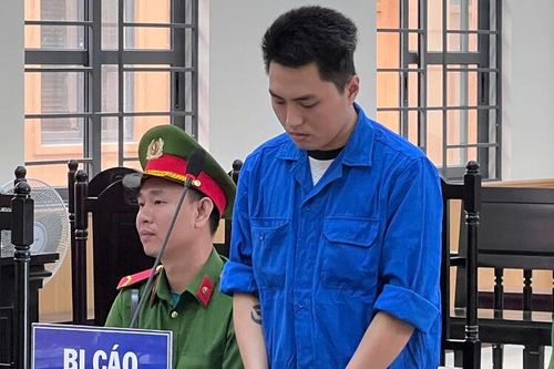 'Giận cá chém thớt'