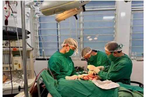Hải Phòng: Cứu sống nam bệnh nhân bị chém đứt rời cẳng tay trái sau 10 giờ phẫu thuật
